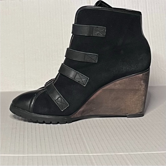 NYLA Laurena Belted Wedge Booties - Picture 4 of 10